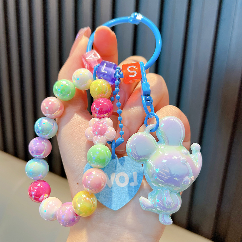 Cuentas de asiento osos colgantes de llaves de bolsos acrílicos exquisitos colgantes de llaves de automóvil colgantes pequeños regalos al por mayor