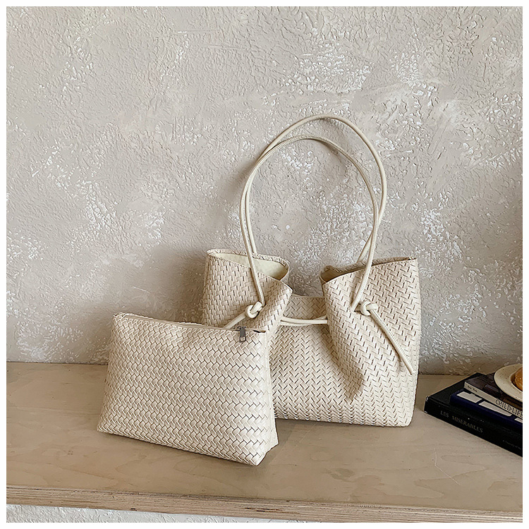 Bolsa de tejido de gran capacidad para mujeres 2026 verano nuevo estilo coreano de moda bolso de hombro de brazo de viaje bolsa de ocio