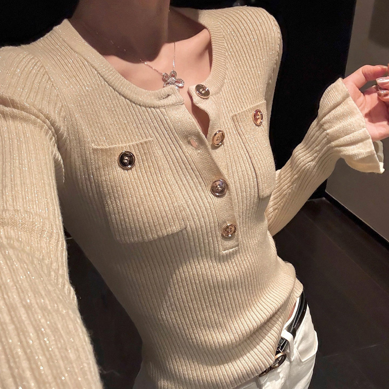 Intelligent Beauty Golden Shiny Ribbed Knit Sweater, Elegant and Slim-Fitting, Long-Sleeved, Round-Neck Inner Top for Women