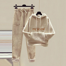 仿羊羔绒加厚套装女秋冬新刺绣卫衣女+毛呢阔腿裤女两件套批发