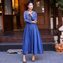 新国风重工刺绣牛仔连衣裙2025夏季新款气质显瘦复古背心裙82663