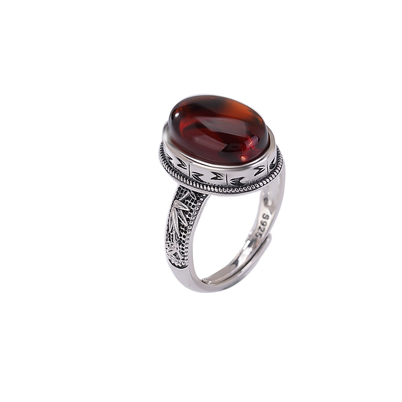 Nhẫn bạc S925 đính hổ phách đỏ phong cách vintage lá tre hình học cabochon mở điều chỉnh — Một mảnh