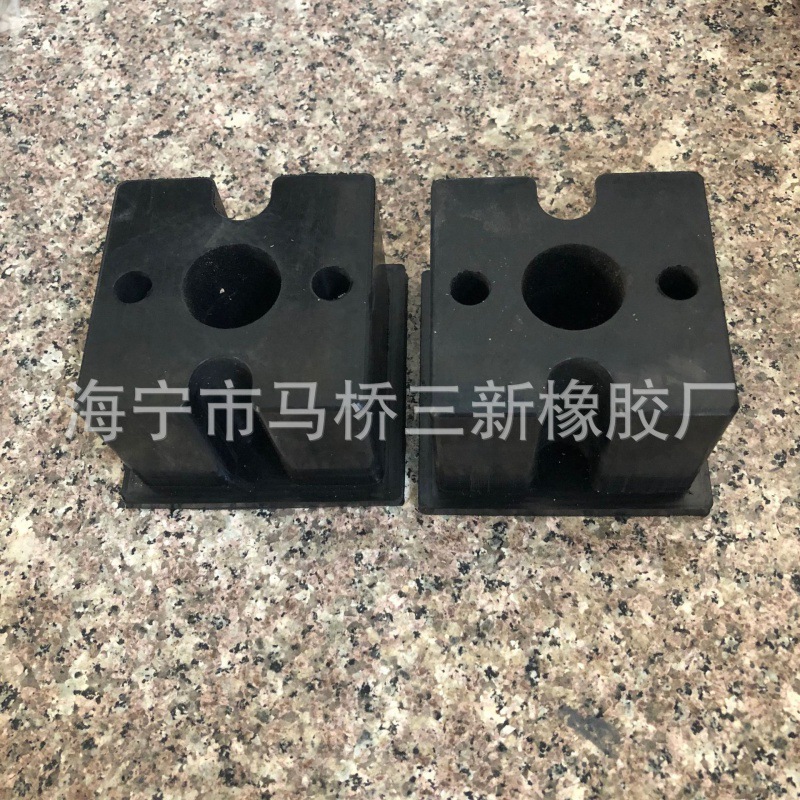 方形螺丝橡胶减震块 菱形防震橡胶块 橡胶块  增高款线盒定位块