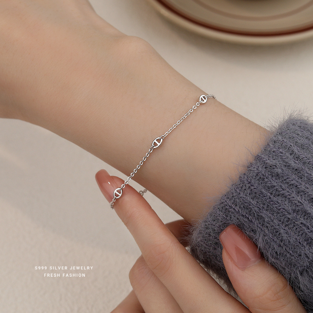 French Style Light Luxury Pig Nose Bracelet for Women S999 Sterling Silver Elegant All-Match Simple Style Foot Silver Bracelet for Men's Hair