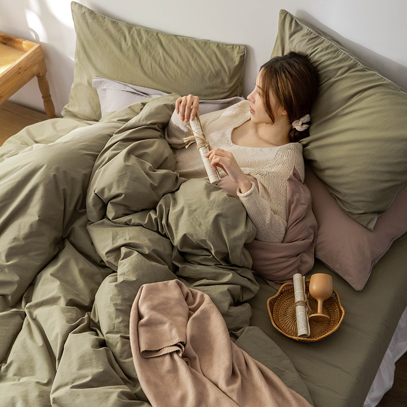 Color sólido y simple estilo nórdico algodón cuatro piezas de sábanas de algodón cubiertas cama de dormitorio de estudiantes de tres piezas de ropa de cama