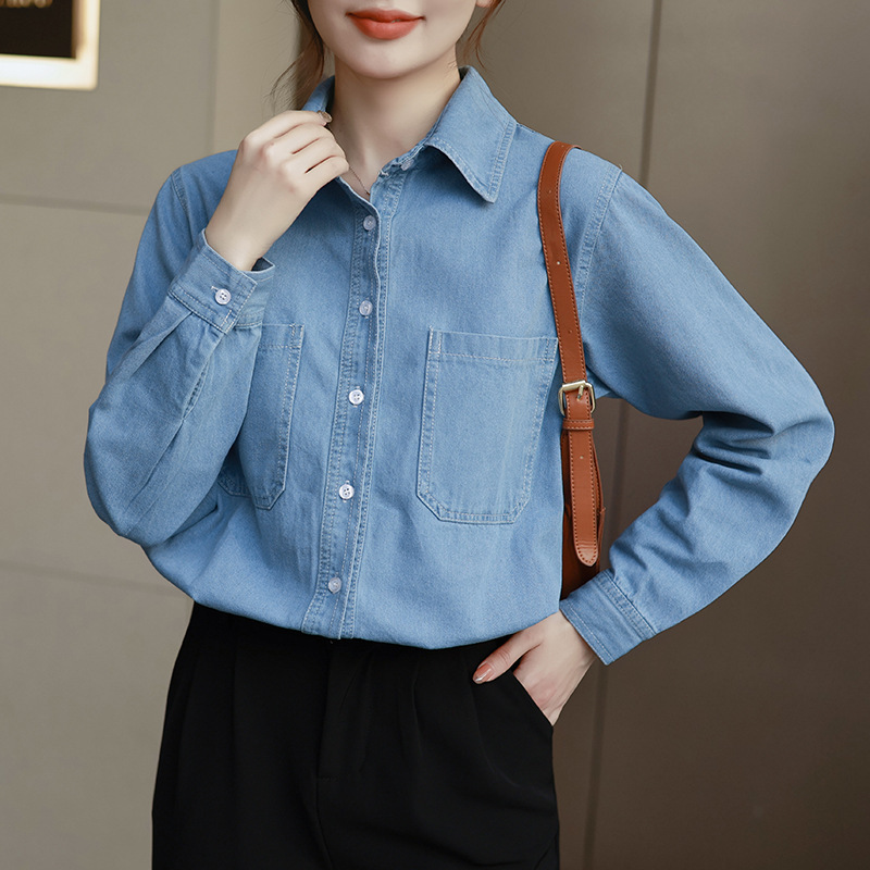 Retro design elegant shirt