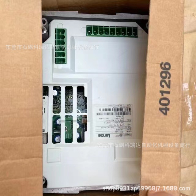 LENZE伦茨E82MV302-4B001防爆变频器全新原装正品实物拍摄图需议
