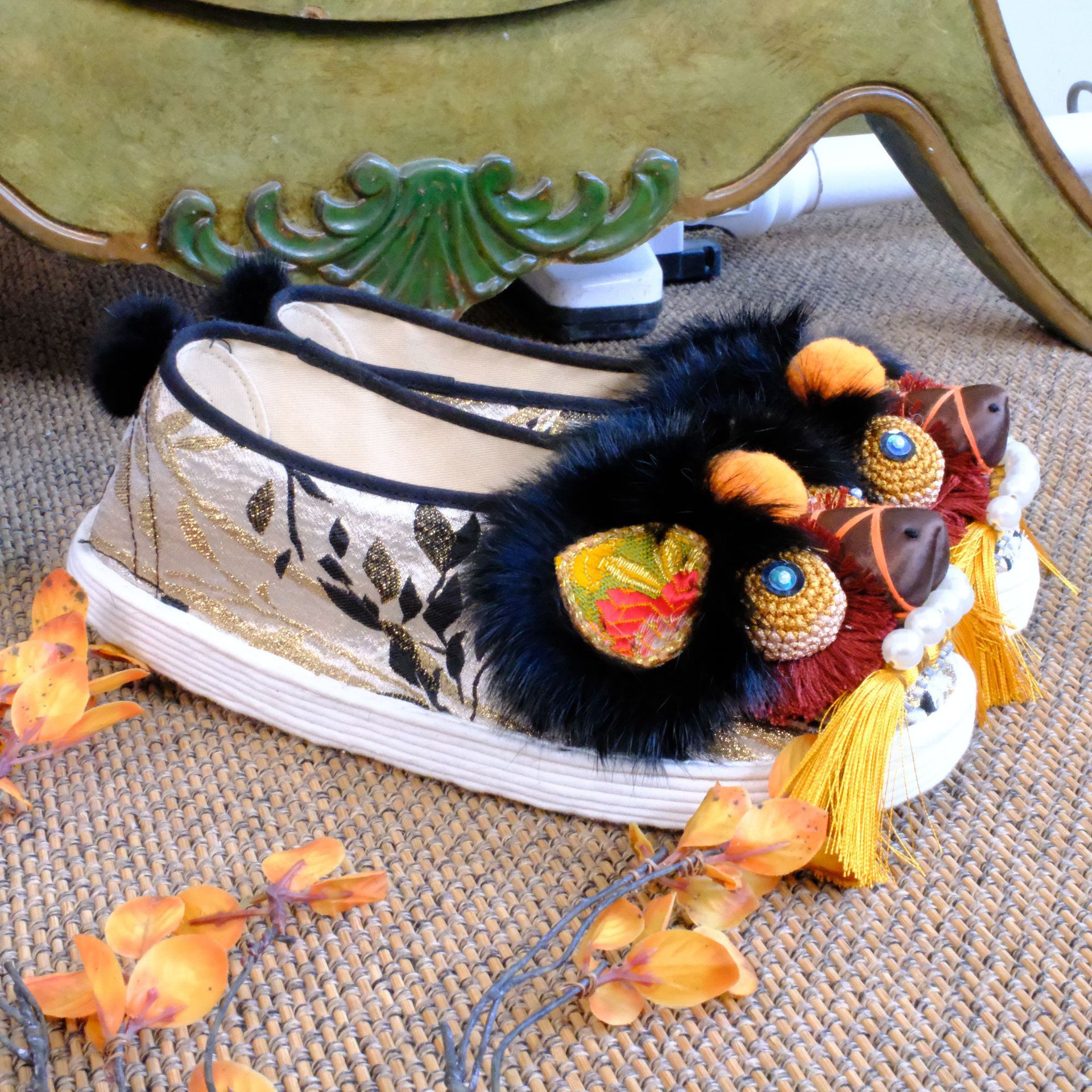 Genuine shoes