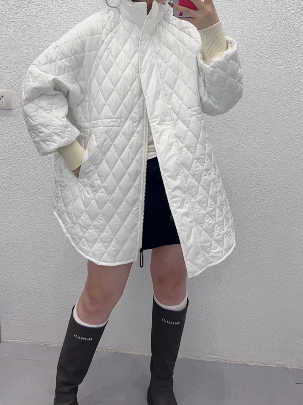 24 invierno Puyuan collar 24 otoño y invierno nuevo diseño sensación de cuerda de dibujo de tamaño grande cintura ligera diamante