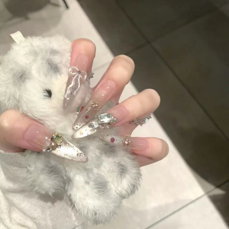 Tiktok Wearable Nails Flash Blush Aurora Fake Nails Wearable Nail Pieces Yiwu Nail Art Pieces Wholesale Set