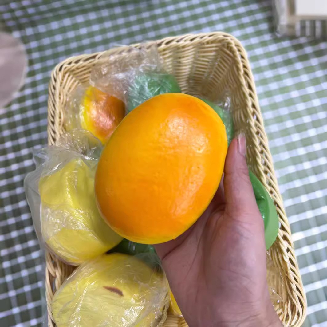 Amazon con el mismo nuevo juguete de rebote lento varilla de mantequilla, juguete húmedo de descompresión suave, juguete de compresión, pellizco, pellizco
