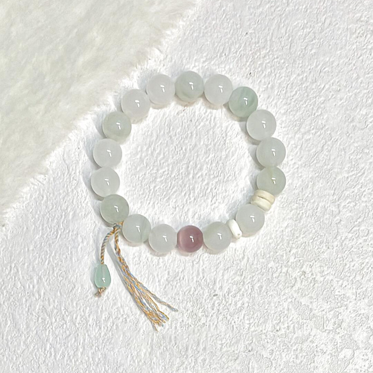 New Chinese Niche Tianshan Green Cat's Eye Stone Jade Bracelet For Women Retro Super Fairy High-end Minimalist Style_voghion.com