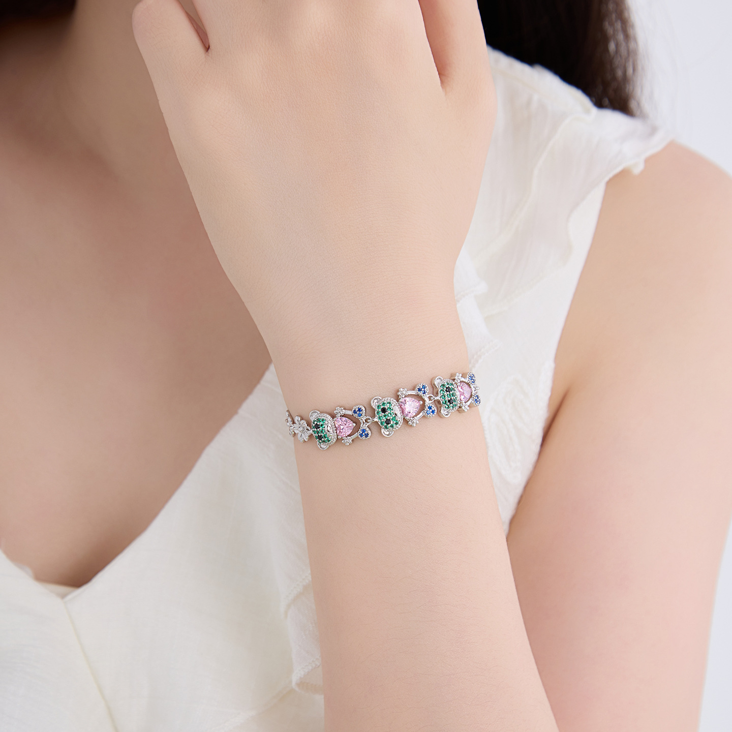 Pulsera de Oso y Flores de Aleación Galvanizada para Mujer