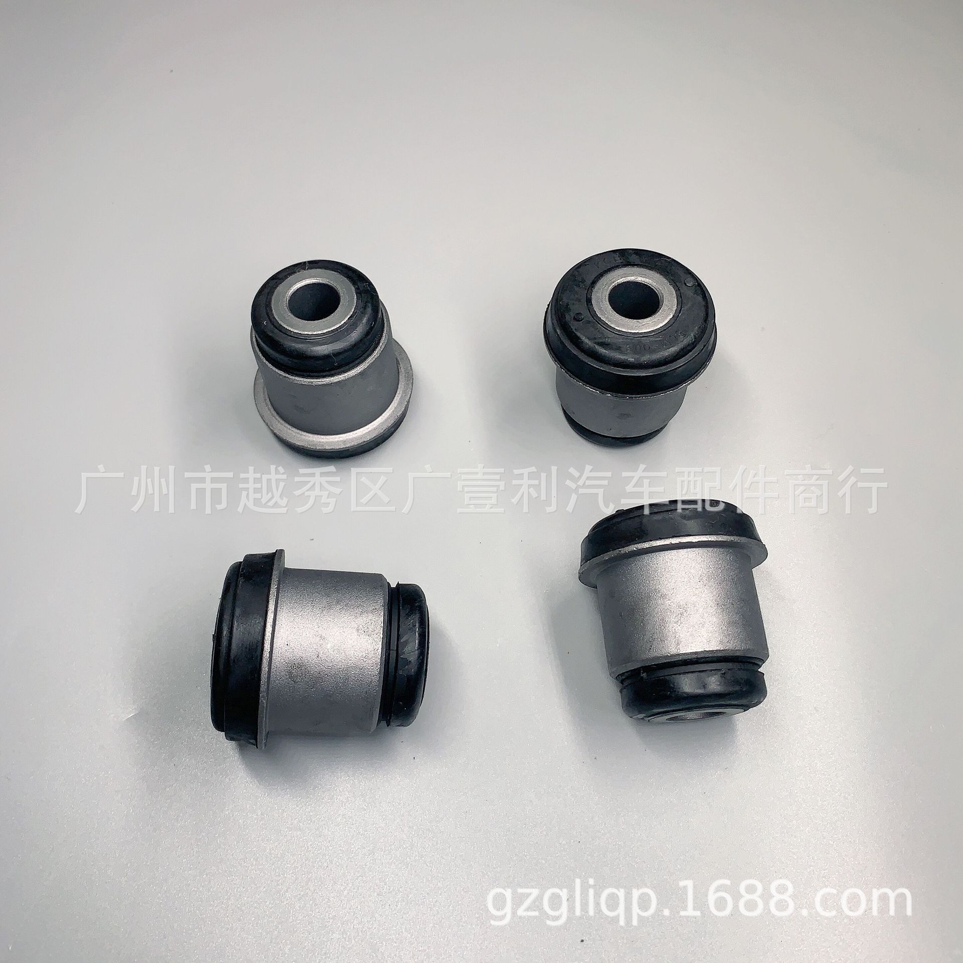 Applicable to MK335060 MK633970 Fusang CANTER upper suspension rubber sleeve