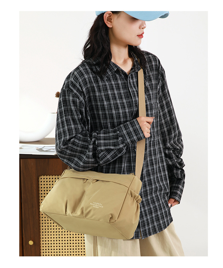 Colorful Fox's new nylon fabric women's crossbody bag, water-resistant crossbody bag, lightweight single-shoulder multi-layered crossbody bag undefined