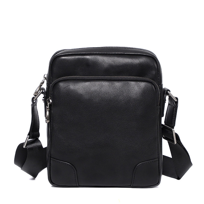 Túi đeo chéo nam da bò thật 20×7×24 cm kiểu mới — Màu đen