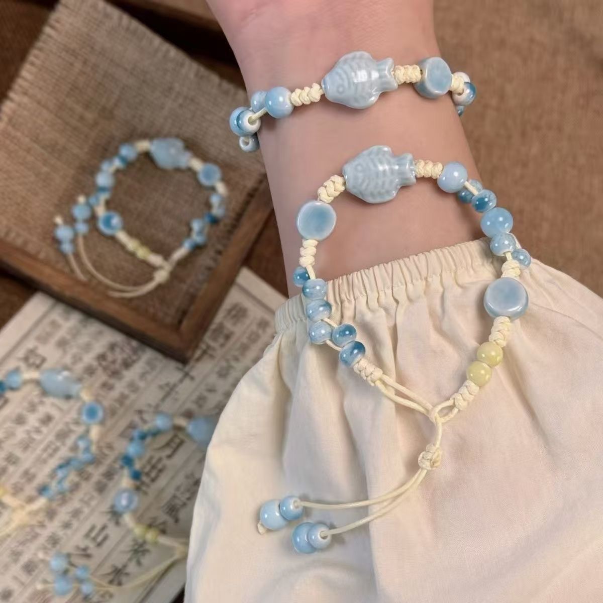 Jingdezhen Ceramic Fish-Shaped Artistic Woven Versatile Bracelet, Chinese-Style Niche Ceramic Fresh Couple Gift Jewelry