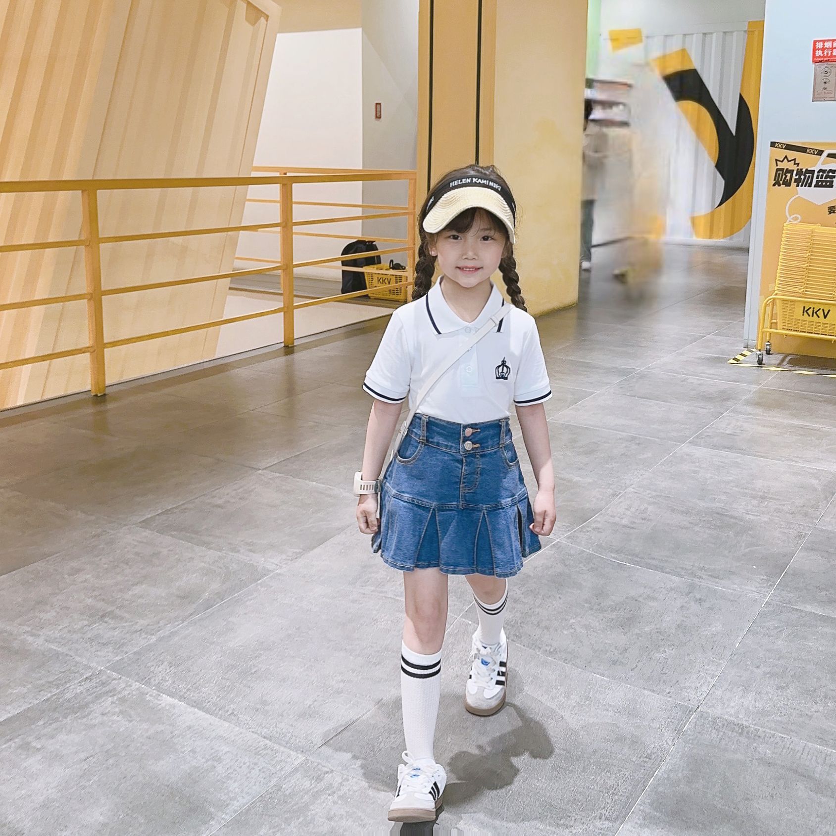 夏季女童韓版牛仔裙 兒童藍色半身裙 時尚設計紐扣牛仔短裙