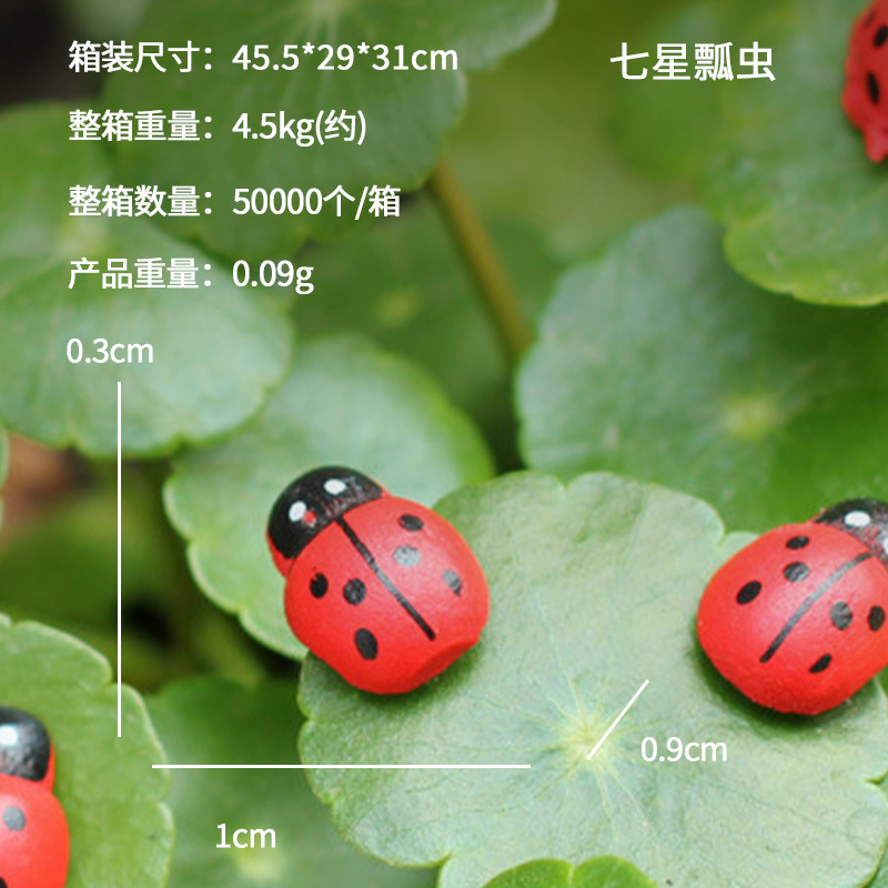 Siete estrellas Little Ladybug Decoración de micro paisaje Artesanía de madera Beetle Accesorios de bricolaje Decoración de paisajismo de insectos Venta caliente