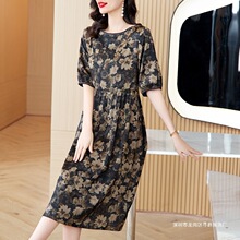 中老年优雅气质圆领短袖松紧收腰中长款女装真丝韩版印花连衣裙潮