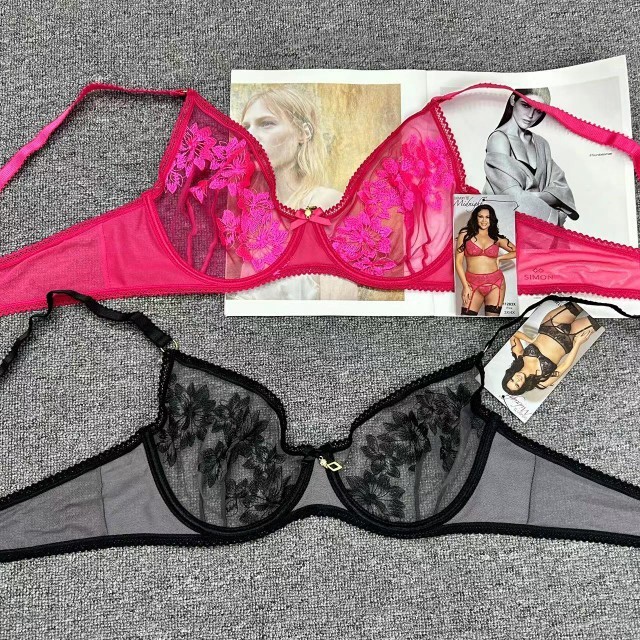 B0130 # stock Europa y América ropa interior plumas de acero sexy anillo de acero caliente reúnen bordado encaje amor