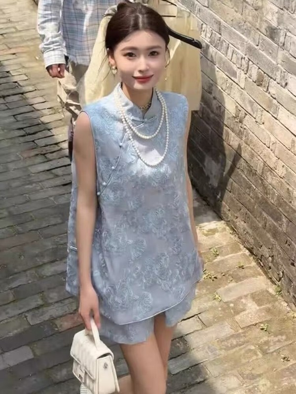 夏のファッション新中国式刺繍馬甲国風丸首気質外着馬挟み上着半ズボン2点セット|undefined