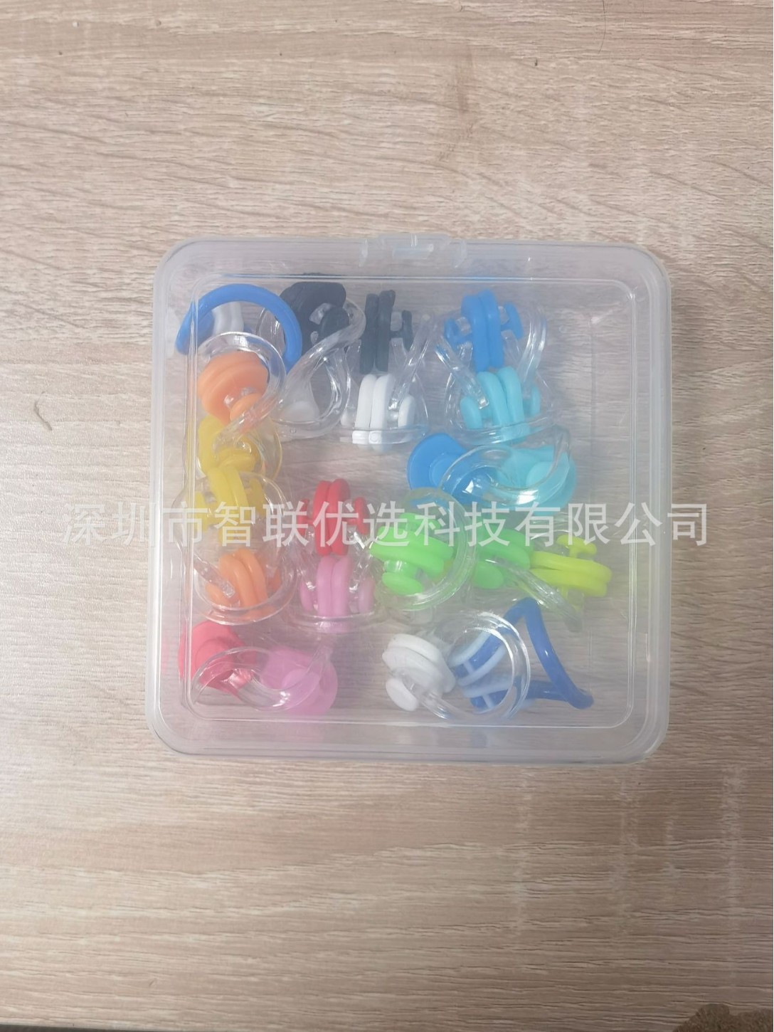Boxed Nose Clips Can Be Packaged with Plastic Sealing Film and Can Be Customized for Packaging. Outdoor Sports Anti-Loss Swimming Accessories to Prevent Choking