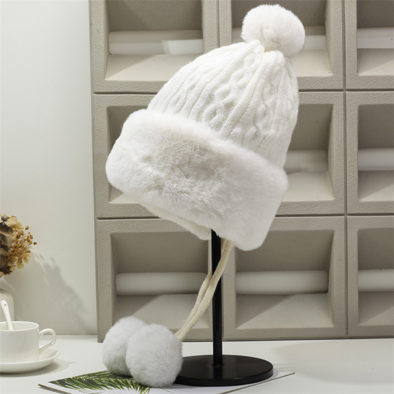 Thick Fleece Knitted Wool Hat for Girls in Autumn and Winter, Warm Head Cover with Ear Protection and Rabbit Fur Ball, Cute Lei Feng Hat for Girls