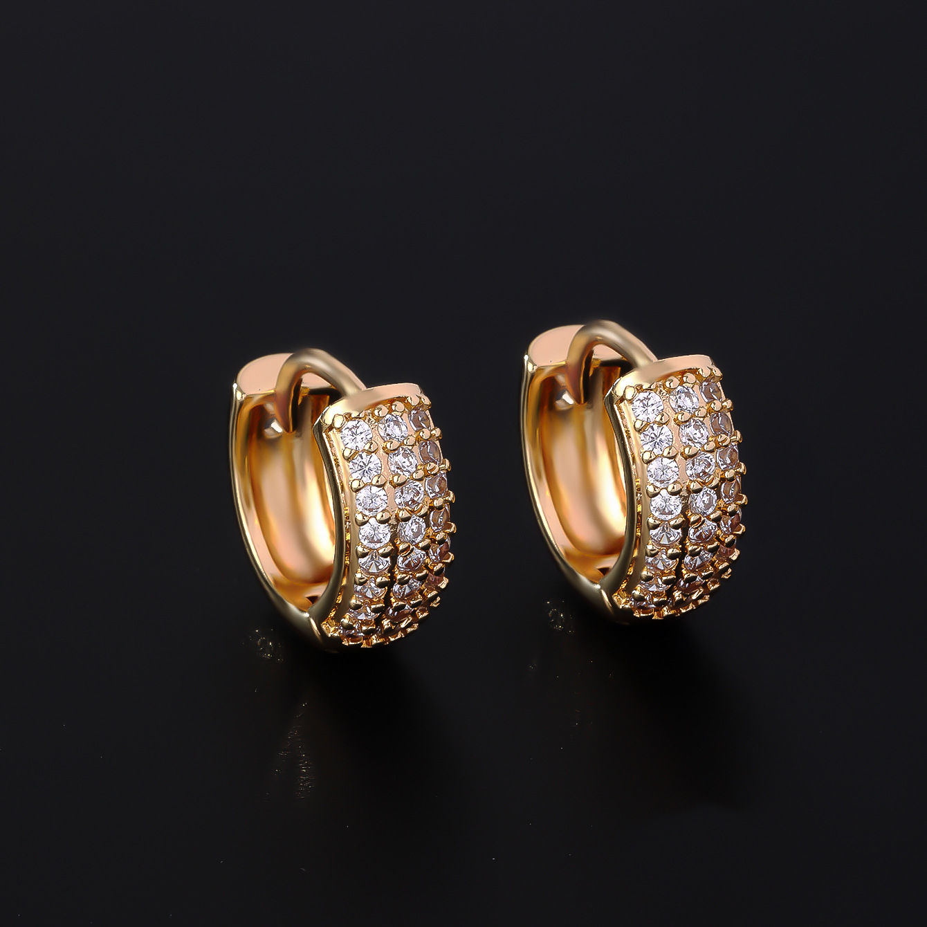 Joseph's hit hip hop round earrings jewelry trendy brand personalized micro inlaid zircon men's earrings_voghion.com