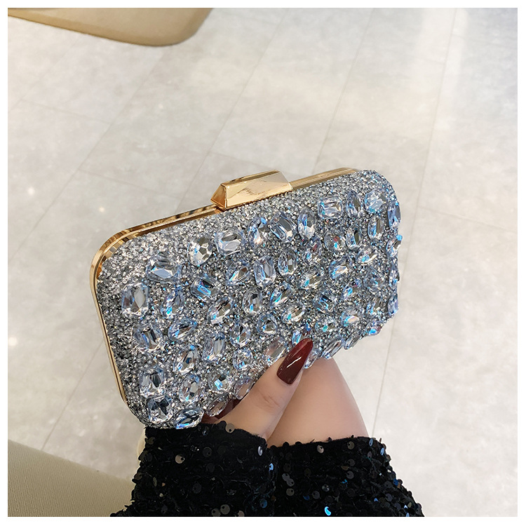 New cross-border full-diamond shiny bags, diamond-encrusted clutch bags, dinner bags, wedding banquet bags, party bags, small square bags and women's bags Application Scenario