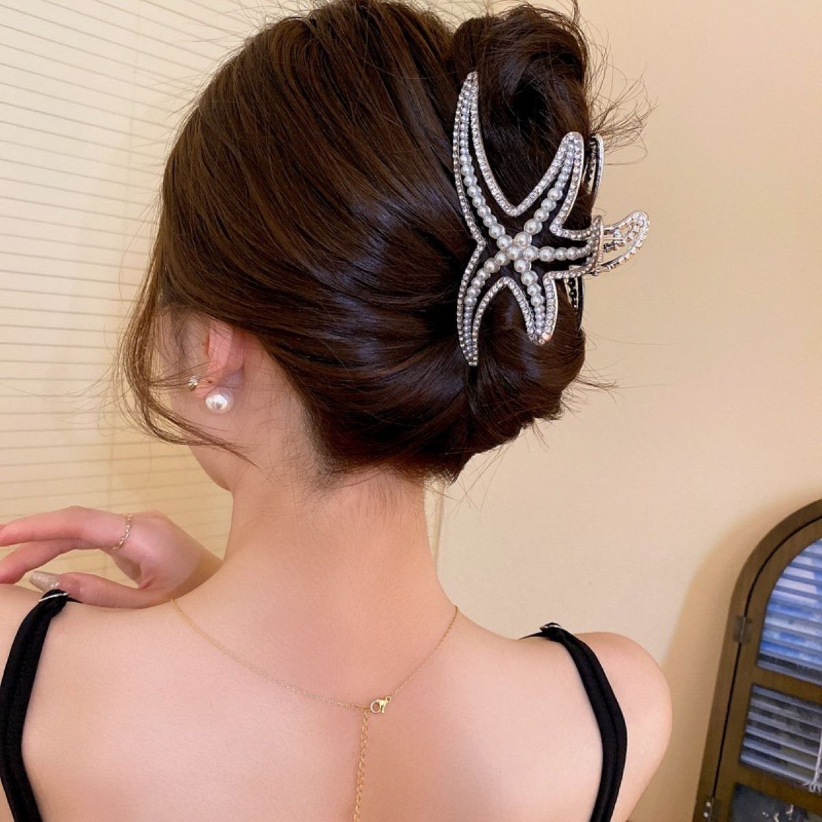 55g Weight Hair Claws Hair Accessories Type 1 Piece Quantity Holiday, Daily Occasion Alloy Material Color Block Pattern Women's Gender Inlay Design Simple Style, Classic Style Style Women's Simple Style Classic Style Color Block Alloy Inlay Hair Claws 6