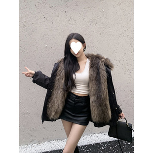 2025���¿���đ�ɿ˷�Ů���L��ɲ�жˮ��ë��đ��˷���Ƥ����