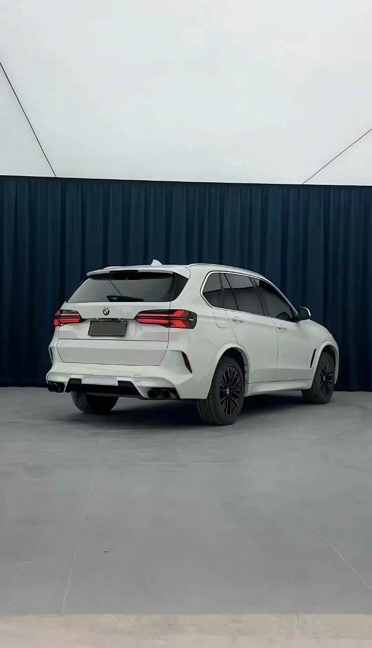 Suitable for Bmw X5 F15 Modification and Upgrade to 24-Model Bmw X5M-Tech X5M Body Kit, Front and Rear Bumpers