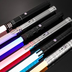 クロスボーダースターウォーズレーザーソードハイエンドメタルツーインワンカラフルな発光振動振動効果音レーザーソード