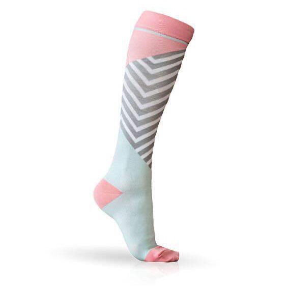 In stock and fast delivery foreign trade Yama new Qu Zhang compression socks nurse socks color stockings