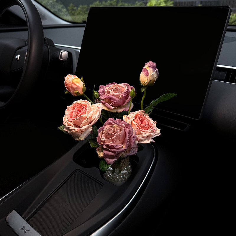 Car Ornaments, French-Style Oil Painting with Burnt Edges, Simulated Roses, Car Interior Decorations, Car Aromatherapy, Water Cup Holder Decoration, High-End for Women