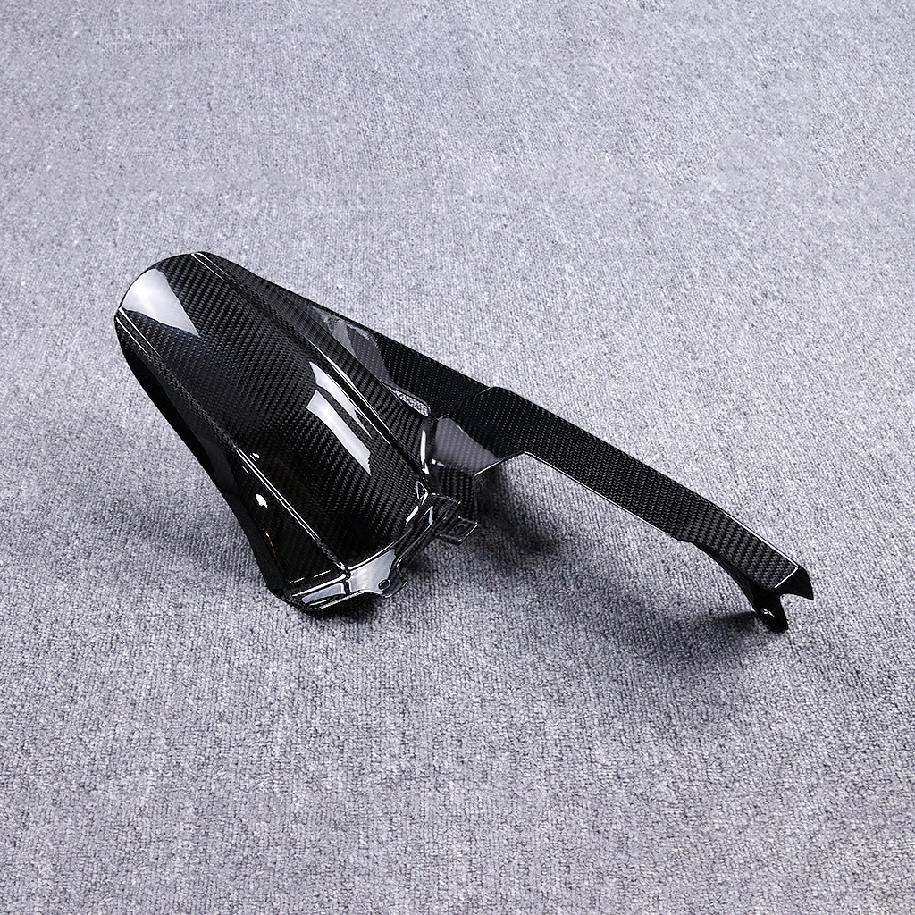Suitable for Bmw F900Xr F900R Motorcycle Modified Carbon Fiber Rear Fender Shell Dry Carbon 2022+