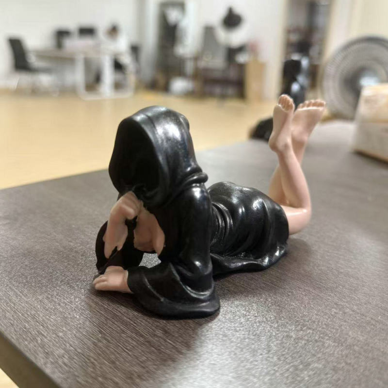 跨境万圣节Mysterious statue 黑袍女王书架像装饰品（可贴标代发|undefined