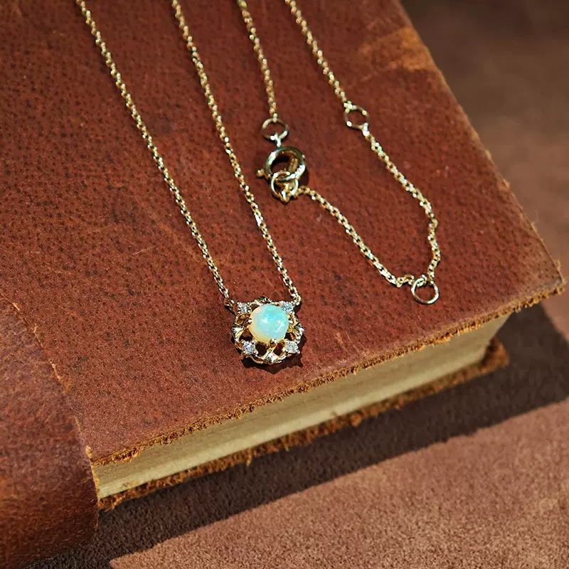 【城堡公主】轻奢复古澳洲澳宝+钻石项链镀金色日系小众18K锁骨链