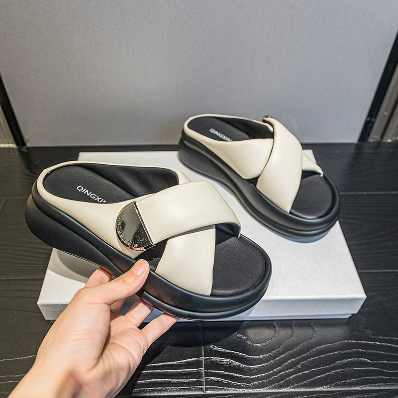 Женские сандалии на толстой подошве, летняя уличная обувь, новинка 2025 года, модные сандалии на платформе в европейском стиле с перекрестными ремешками, сандалии без застежек.