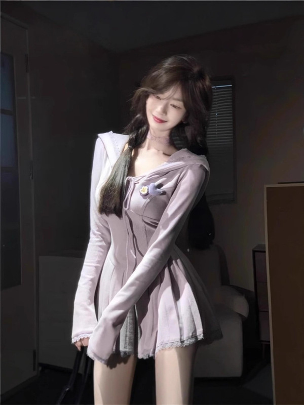 初恋纯欲紫色连帽连衣裙春秋小个子收腰显瘦甜辣妹短款设计感裙子|undefined