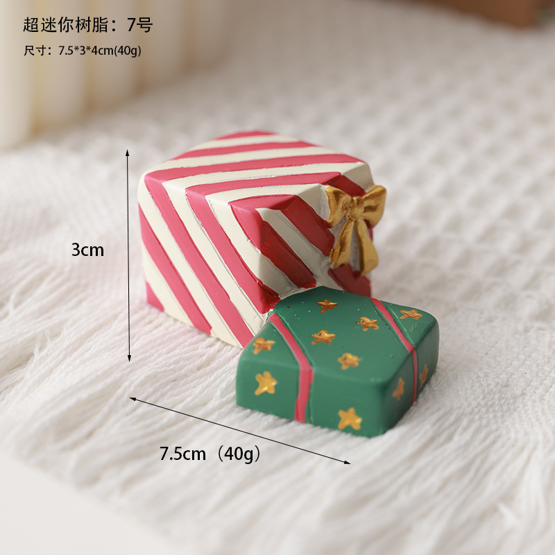 Madera creativa de Navidad accesorios de micro paisaje artesanía decoración del hogar encantadora una variedad de árbol de Navidad decoración resina