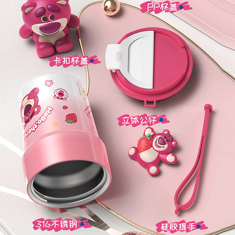 Taza de vacío de café Sanrio Strawberry Bear para niñas nueva taza de agua 2025 taza de acompañamiento de acero inoxidable Buzz Lightyear