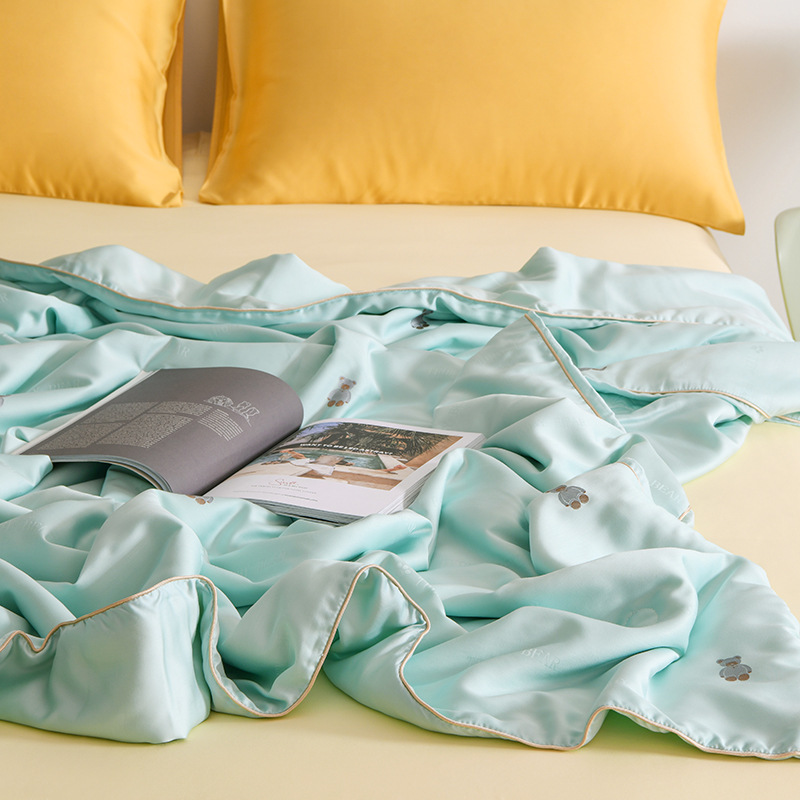 高端60支植绣抗菌大豆被