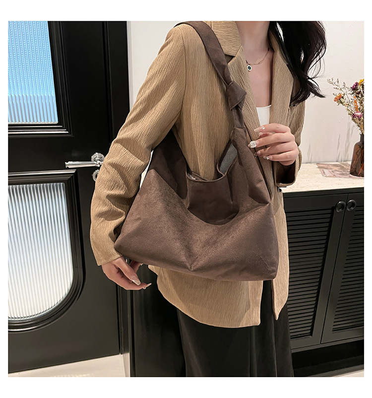 Cross-border suede large bag for women 2024 New style fashionable retro frosted tote bag for autumn and winter work and commuting bucket bag undefined