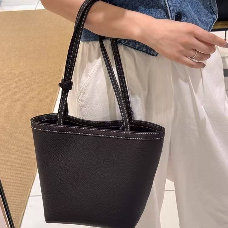 The Row* First-Layer Tc Cowhide Basket Bag Bucket Bag Hobo Shoulder Underarm Bag Hand-Stitched Yarn Thread Tote Bag