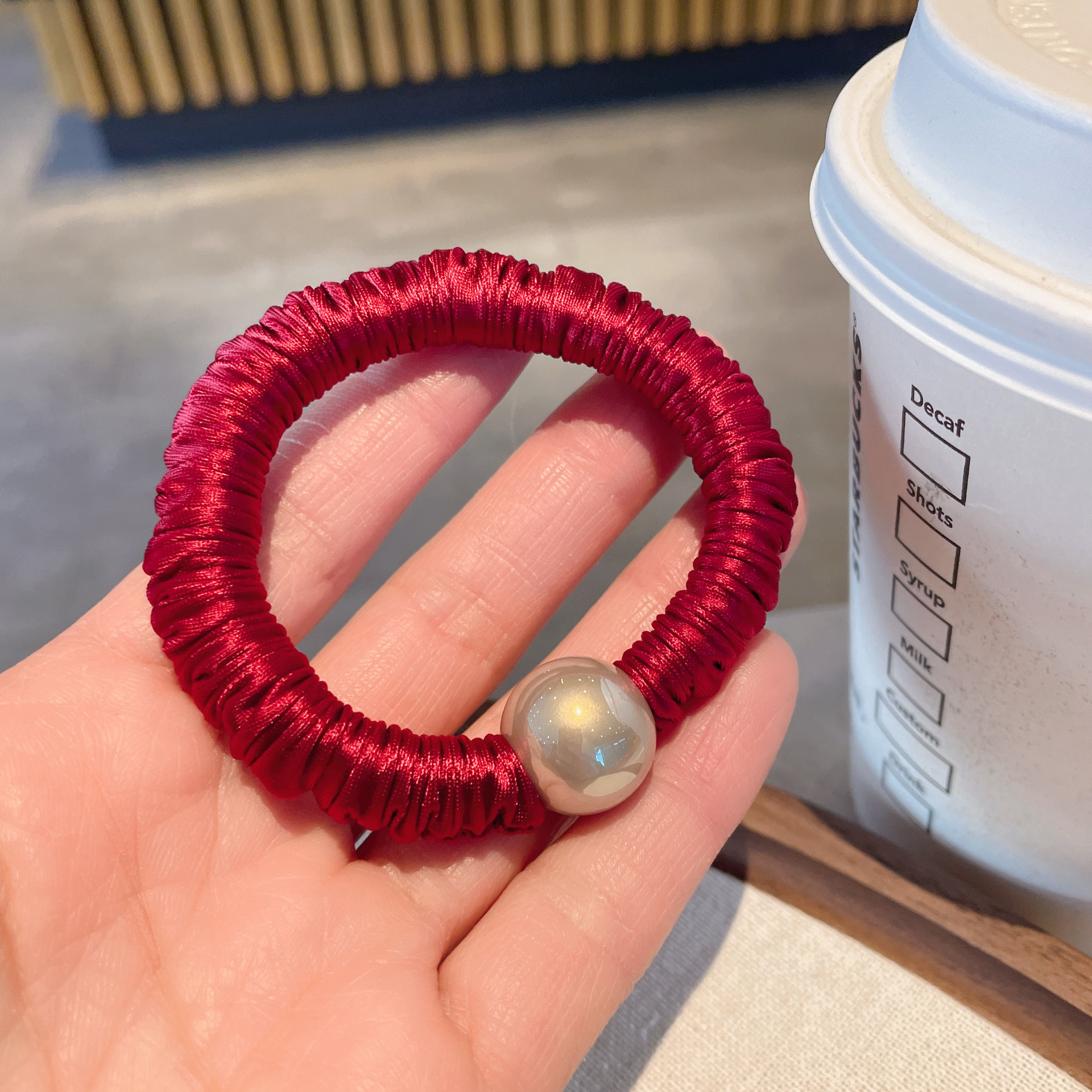 Nuovo elastico per capelli in raso plissettato di alta qualità in stile coreano, ideale per coda di cavallo bassa, chignon e altri accessori per capelli da donna._voghion.com