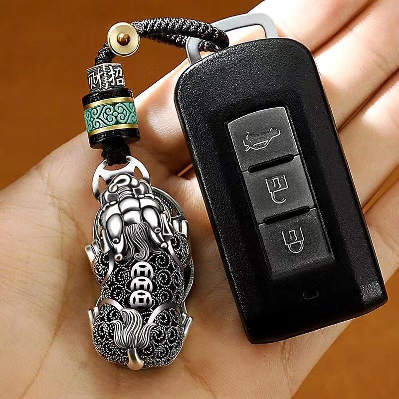 High-end Sense Pixiu Keychain Men's and Women's Personality Trendy Retro Ethnic Style High-end Exquisite Car Pendant Jewelry Gift High-end Sense Pixiu Keychain Men's and Women's Personality Trendy Retro Ethnic Style High-end Exquisite Car Pendant Jewelry Gift
