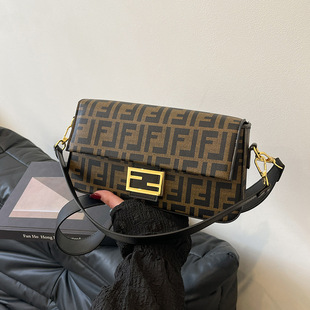 �W�������ϻ���������������Ůʿ�μ�б����͹Ű����ϼҰ��ٴ��