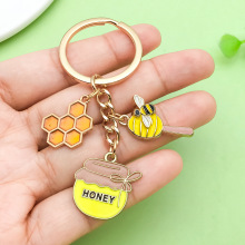 跨境清新蜜蜂蜂巢创意钥匙圈少女可爱合金钥匙扣包包挂件饰品挂饰